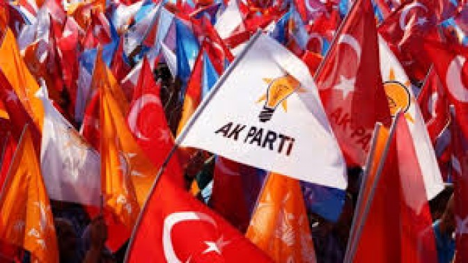 AK Partide aday adaylığı başvuru süresi uzatıldı