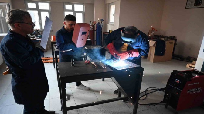 BAŞKİM 2023’te 338 kişinin istihdamına vesile oldu BAŞKİM 2023’te 338 kişinin istihdamına vesile oldu