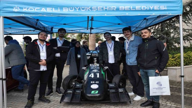 Bu Çalıştayda elektrikli araçlar konuşuldu Bu Çalıştayda elektrikli araçlar konuşuldu