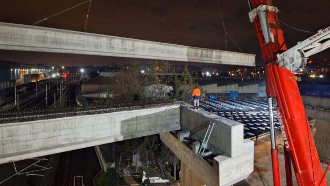 DARICA OSMANGAZİ KÖPRÜSÜ Kiriş montajı başladı