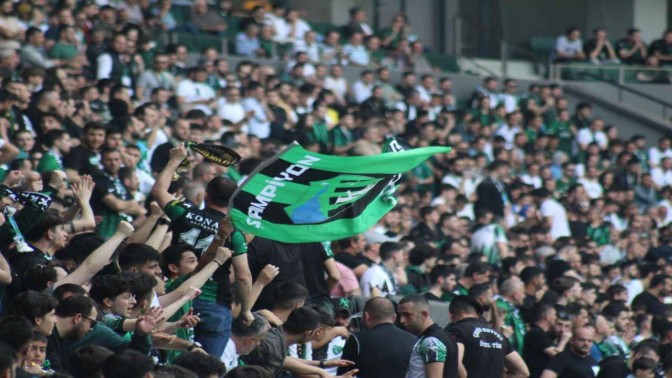 Kocaelispor’a usulsüz seyirci cezası! Kocaelispor’a usulsüz seyirci cezası!
