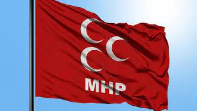 MHP Kandıra’da iki kişi ihraç edildi!