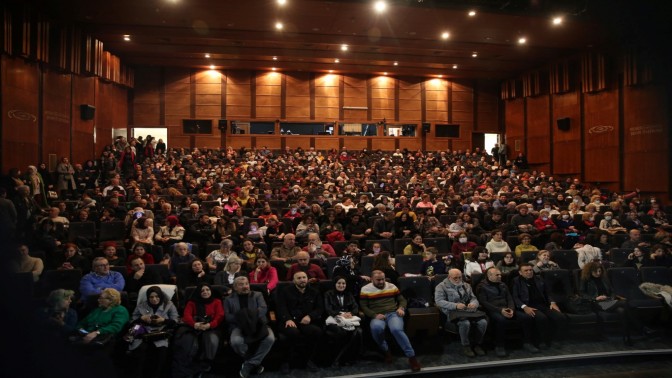 Sanatseverler unutulmaz bir akşam yaşadılar Sanatseverler unutulmaz bir akşam yaşadılar
