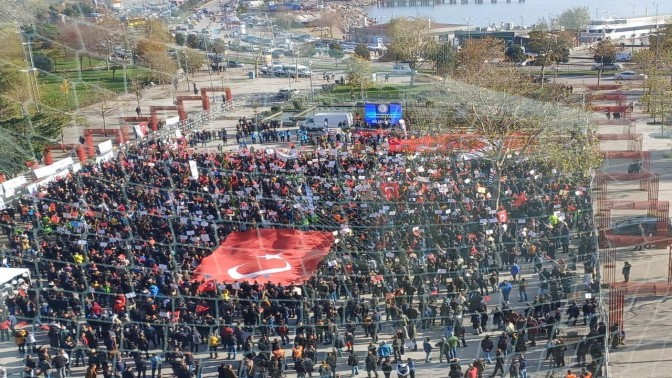 Staj ve çıraklık sigortası mağdurları, büyük mitinge hazırlanıyor