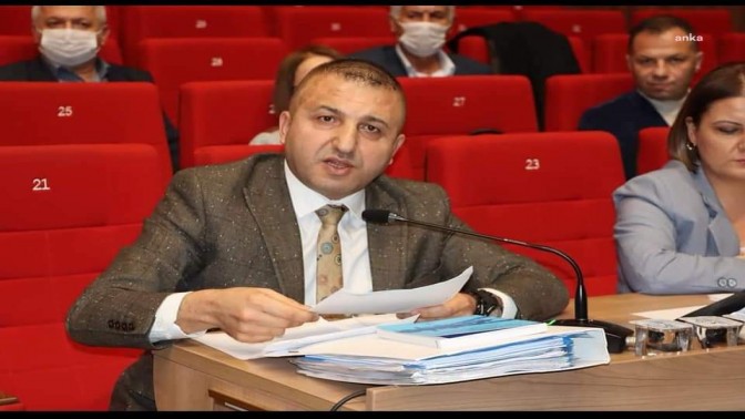 Taşdemir’den Büyükşehire ulaşım eleştirisi! “Ulaşım sorununu çözemeyen bir büyükşehir”