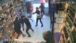 Korkuyla sığındığı iş yerinde defalarca bıçaklandı!